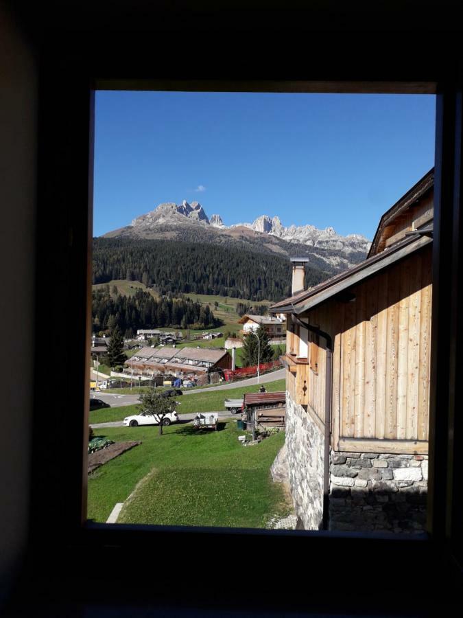 Appartamento Vista Dolomiti By Gonewlocation Moena Bagian luar foto